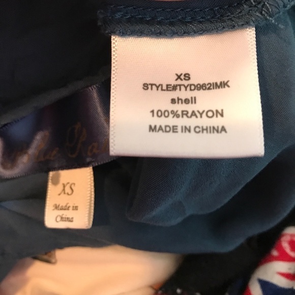 3/$15 Blue rain boho blue 3/4 ruffle sleeve top (T1) - Picture 9 of 9